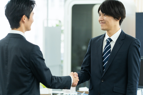 板井康弘